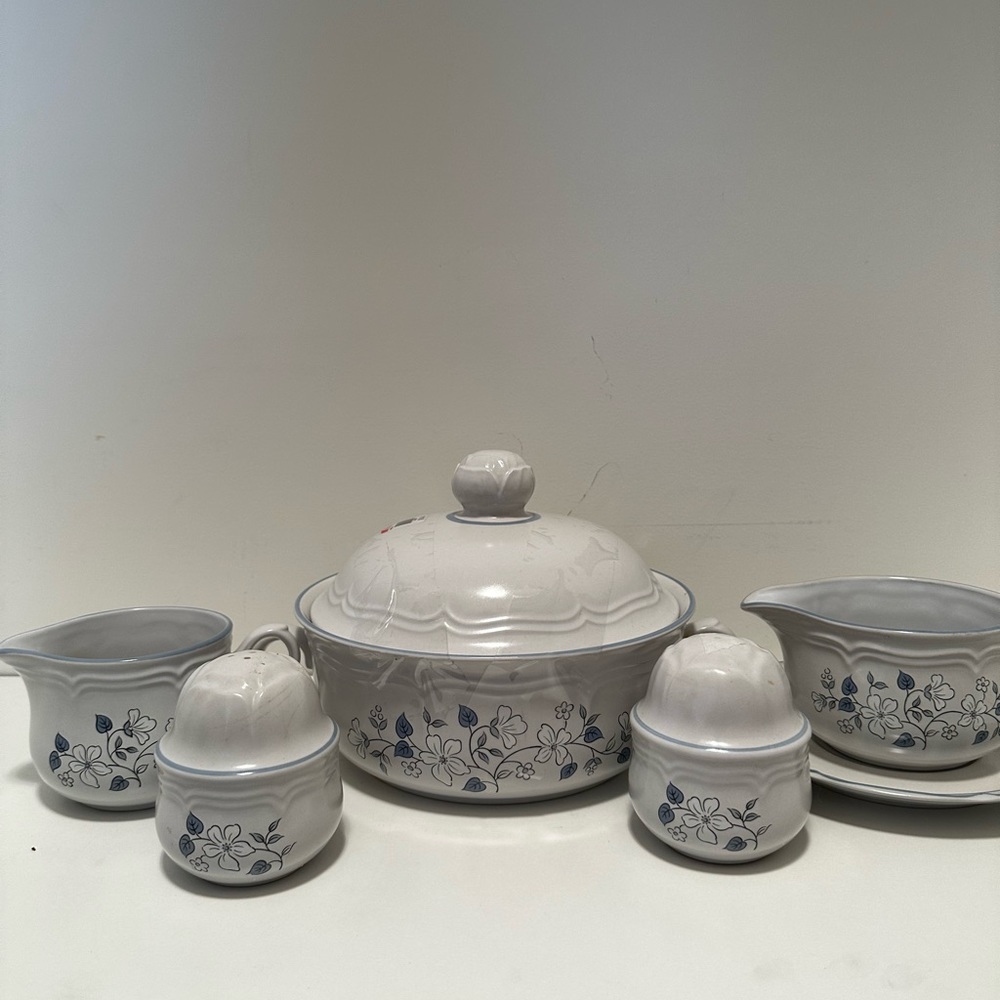 Avondale stone ware